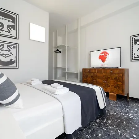 Boutique Rooms Carbonazzi 17 *
