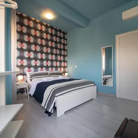 Boutique Rooms Carbonazzi 17 Konukevi Cagliari