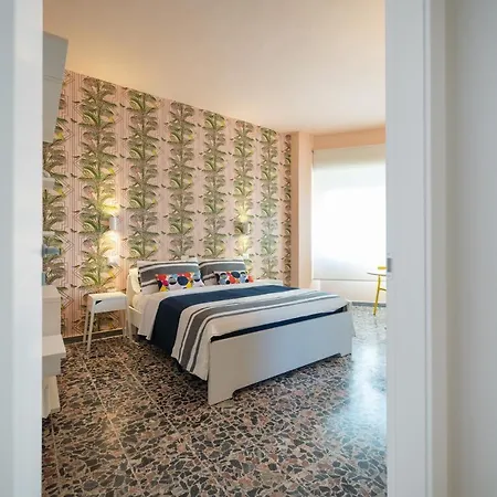 Boutique Rooms Carbonazzi 17 Konukevi *