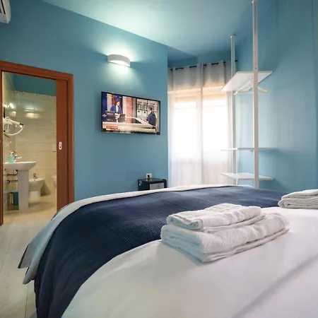 Boutique Rooms Carbonazzi 17 Konukevi